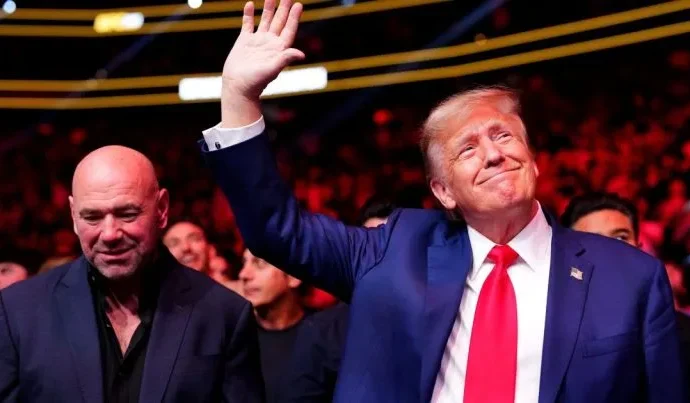 Trump Anfitrião do UFC na Casa Branca em Dia de Estreia dos EUA na Copa do Mundo Trump Anfitrião do UFC na Casa Branca em Dia de Estreia dos EUA na Copa do Mundo