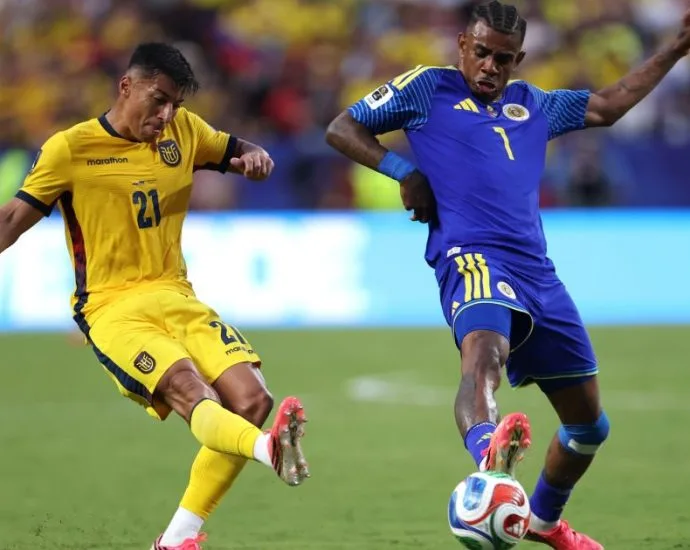 EQUADOR TROPEÇA CONTRA CURAÇAO E SE COMPLICA NA COPA