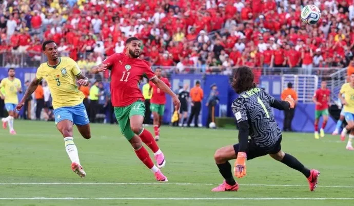 Galvão Bueno critica defesa brasileira após gol do Marrocos na Copa do Mundo