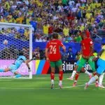 VINI JR. MARCA GOLAÇO, MAS BRASIL SÓ EMPATA COM MARROCOS NA ESTREIA DA COPA