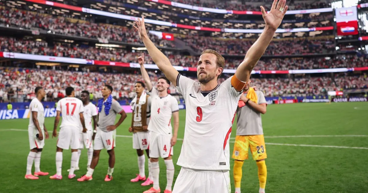 COPA: KANE ELOGIA CANTO DE “WONDERWALL” COMO MOMENTO FAVORITO