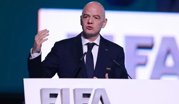 Fifa defende pausas para hidratação na Copa do Mundo de 2026