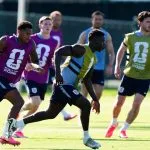 BASE DA INGLATERRA NA COPA RECEBE ALERTA DE TORNADO NOS EUA