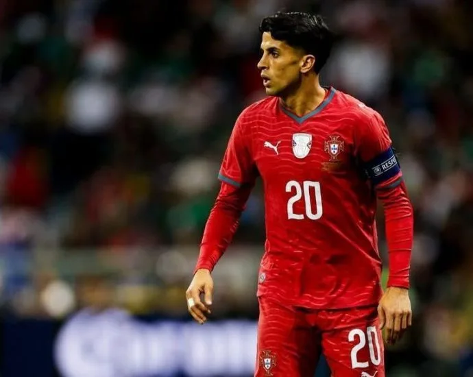 CANCELO DEFENDE CR7 E NEYMAR NA COPA: 'NÃO PRECISAM PROVAR NADA' CANCELO DEFENDE CR7 E NEYMAR NA COPA: 'NÃO PRECISAM PROVAR NADA'