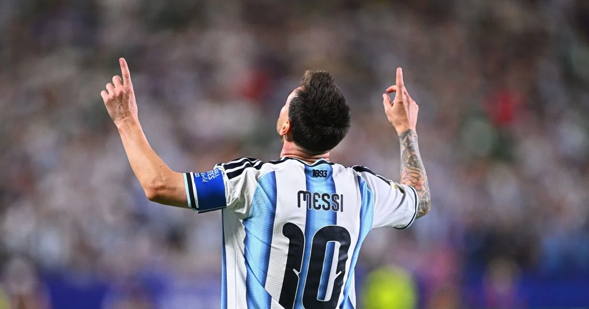 MESSI ALCANÇA MARCA HISTÓRICA APÓS SEIS COPAS DO MUNDO