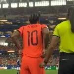 Memphis Depay faz sua estreia na Copa do Mundo pela Holanda contra o Japão