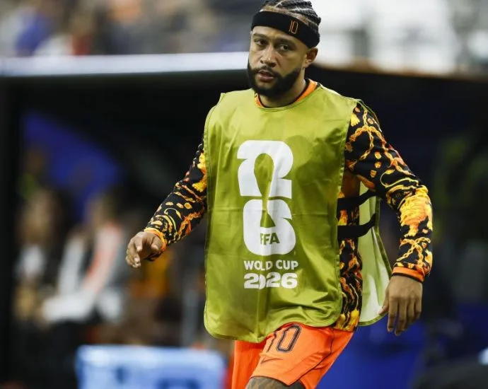 MEMPHIS DEPAY BRILHA NA ESTREIA DA HOLANDA NA COPA DO MUNDO