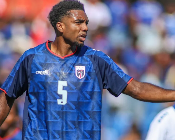 CABO VERDE: CONHEÇA ZAGUEIRO QUE TROCOU SELEÇÃO DA FRANÇA PELA COPA CABO VERDE: CONHEÇA ZAGUEIRO QUE TROCOU SELEÇÃO DA FRANÇA PELA COPA