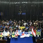 Senado adia votação do Estatuto do Aprendiz e gera preocupação entre jovens