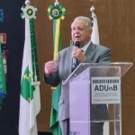 Início do Simpósio sobre Cerrado e Savanas Tropicais com Palestra de Roberto Rodrigues