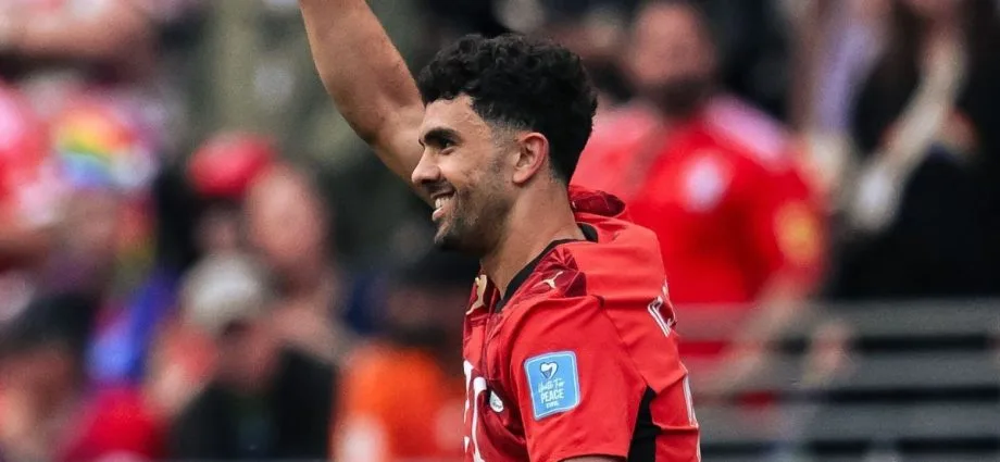 EGITO EMPATA COM O IRÃ E GARANTE VAGA NO MATA-MATA DA COPA
