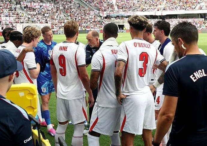 COPA: EQUIPAMENTOS DA INGLATERRA SÃO ROUBADOS NA CHEGADA A KANSAS
