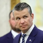 Clima de Desconfiança e Demissões Marcam Gestão de Hegseth no Pentágono