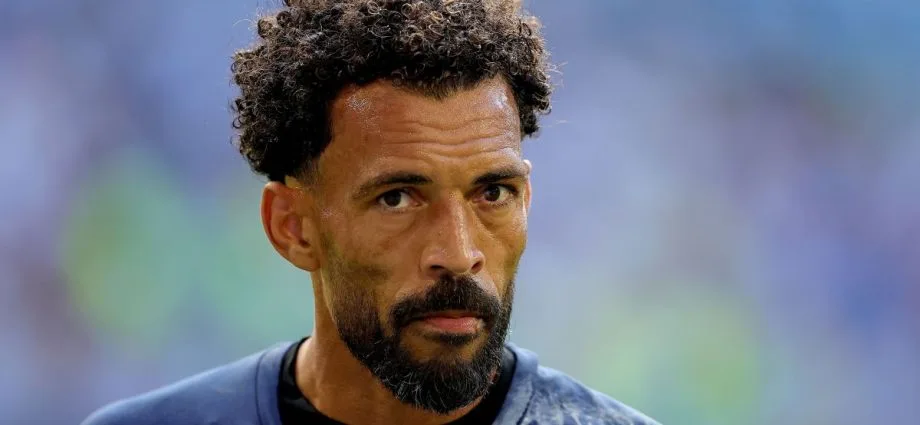 VOZINHA MIRA VAGA DE CABO VERDE NO MATA-MATA DA COPA