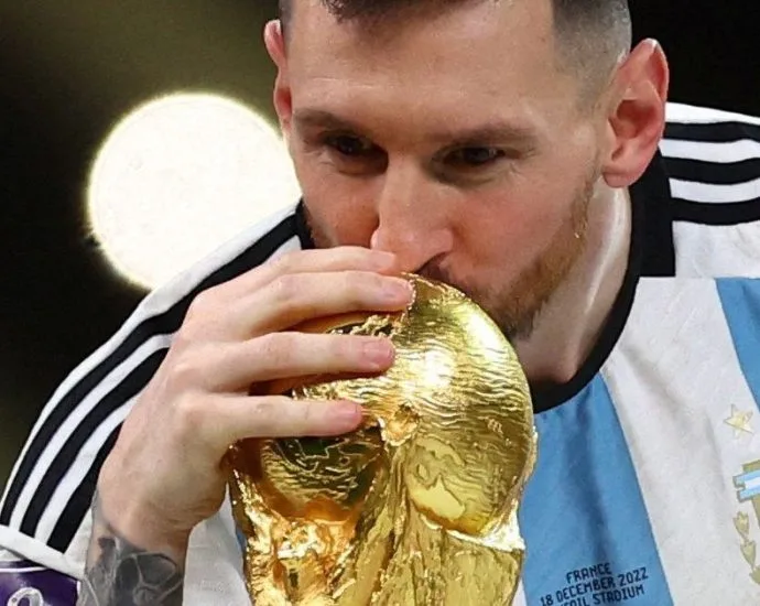 MESSI TEM QUANTOS TÍTULOS DE COPA? VEJA HISTÓRICO DO CRAQUE ARGENTINO