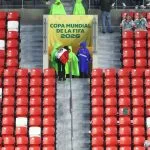 MAU TEMPO SUSPENDE JOGO NA COPA; ENTENDA O PROTOCOLO DA FIFA