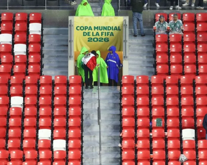 MAU TEMPO SUSPENDE JOGO NA COPA; ENTENDA O PROTOCOLO DA FIFA