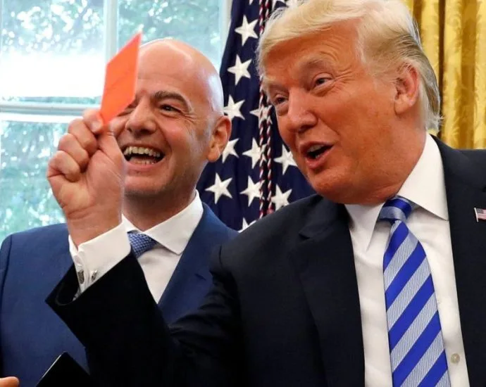 CASO BALOGUN: PRESIDENTE DA FIFA CONFIRMA LIGAÇÃO COM TRUMP