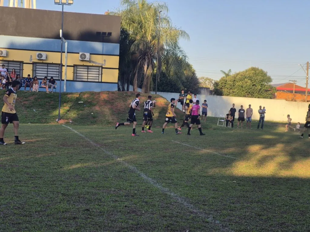 Campeonato Varzeano de Castilho 2026: 4 jogos definem semifinal com virada do Vai na Fé e reação histórica do Só Resenha Campeonato Varzeano de Castilho 2026: 4 jogos definem semifinal com virada do Vai na Fé e reação histórica do Só Resenha