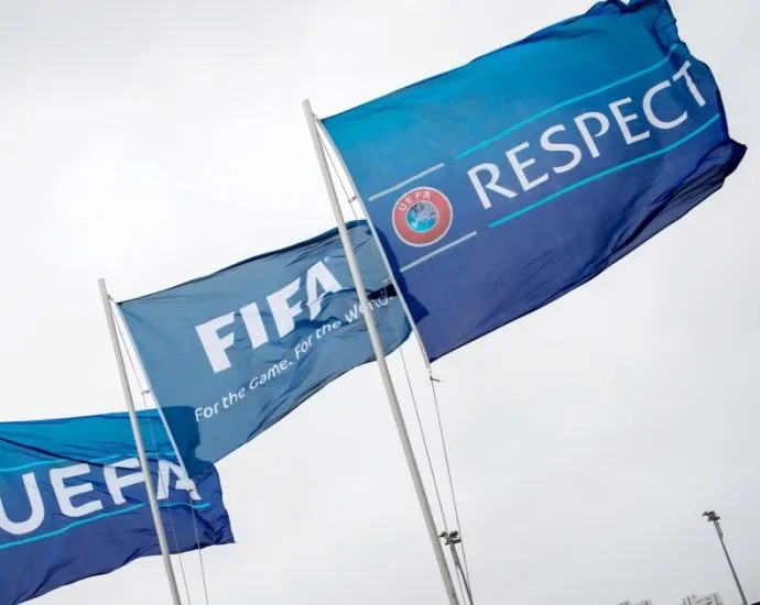 UEFA DECIDE BOICOTAR FUTURAS COPAS DO MUNDO EM PROTESTO