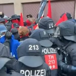 Conflito em Erfurt: Polícia alemã usa spray de pimenta contra manifestantes durante convenção da AfD