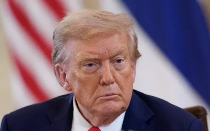 Kremlin Afirma que Trump Tem Posição Consistente sobre Conflito na Ucrânia