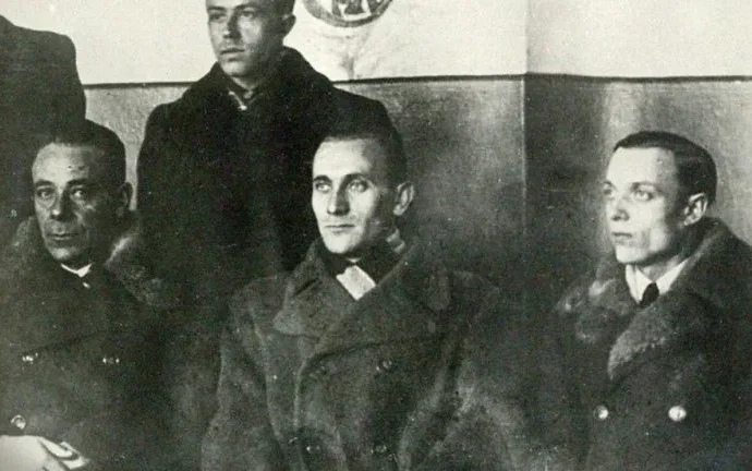 Documentos desclassificados revelam papel de líder ucraniano em massacre da Segunda Guerra Mundial