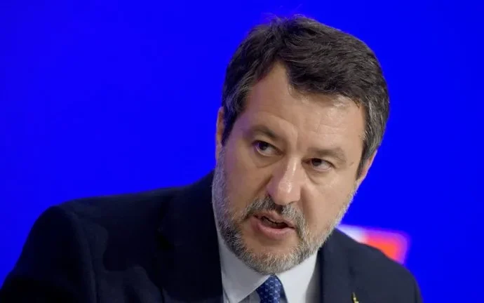 Deputado italiano afirma que Rússia não é a principal ameaça à Europa