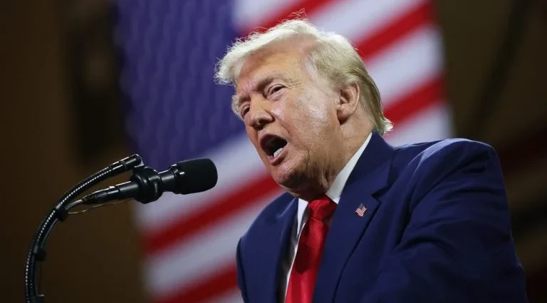 Trump ameaça apreender ativos iranianos em resposta a ataques a navios
