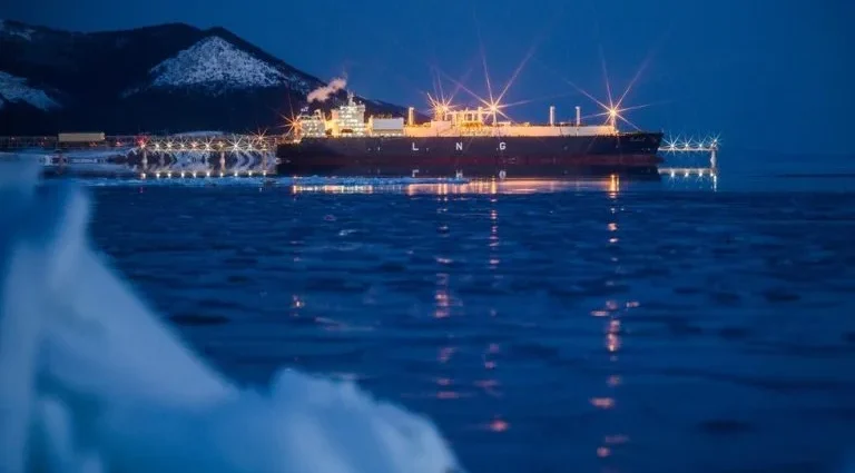 Índia Avalia Compras de Gás Natural Liquefeito da Região Ártica