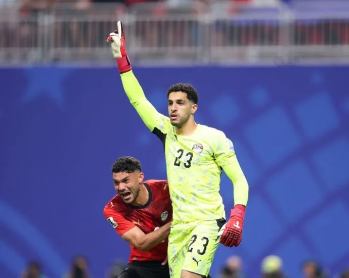 CONHEÇA MOSTAFA SHOBEIR, GOLEIRO DO EGITO QUE DEFENDEU PÊNALTI DE MESSI