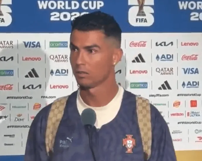 CRISTIANO RONALDO DIZ QUE EURO 2016 VALE O MESMO QUE TÍTULO DA COPA