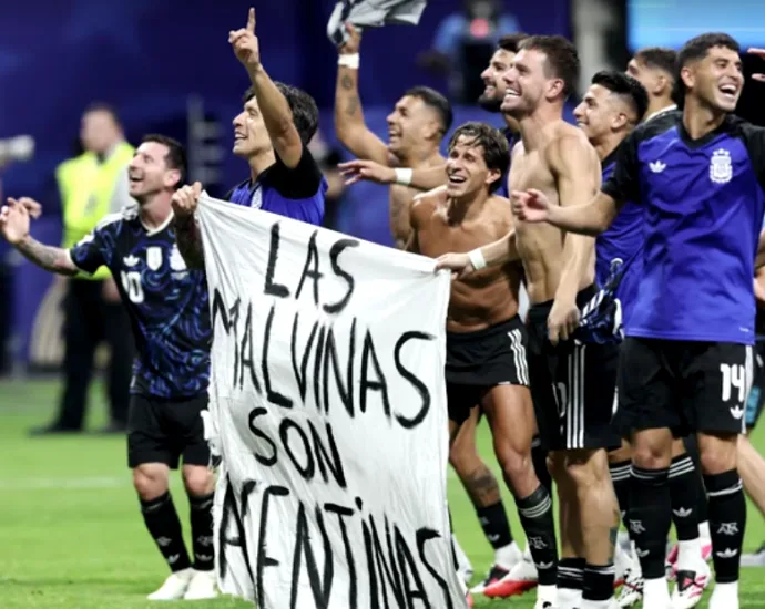 COPA DO MUNDO: REINO UNIDO REAGE A MANIFESTAÇÃO ARGENTINA SOBRE MALVINAS