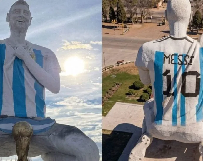 MELHOR ESTÁTUA DO MUNDO DE MESSI CELEBRA VAGA NA FINAL DA COPA