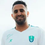 Al-Ahli se despede de Mahrez após três temporadas marcantes