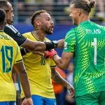 PERFIL FAKE SE PASSA POR GOLEIRO DA NORUEGA E CONFUNDE BRASILEIROS