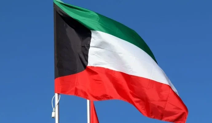 Kuwait Enfrenta Ameaças Aéreas em Meio a Conflito Regional