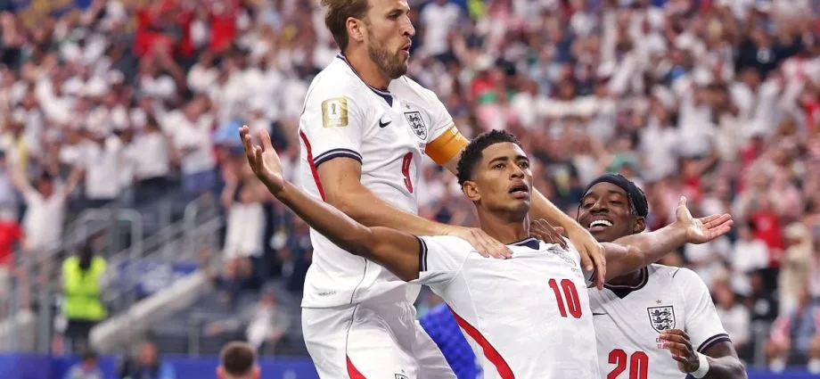INGLATERRA AVANÇA E PODE CRUZAR CAMINHO DO BRASIL NA COPA