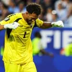 VOZINHA CELEBRA SUCESSO, MAS QUER CLUBE PARA JOGAR