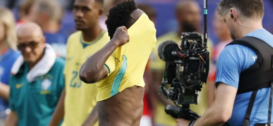 CBF SE MANIFESTA APÓS ELIMINAÇÃO DO BRASIL: ‘VOLTAREMOS AINDA MAIS FORTES’