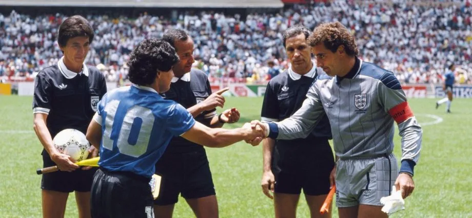 MARADONA JÚNIOR DIZ QUE PAI NÃO ENCARARIA SEMIFINAL COMO 'PARTIDA NORMAL'