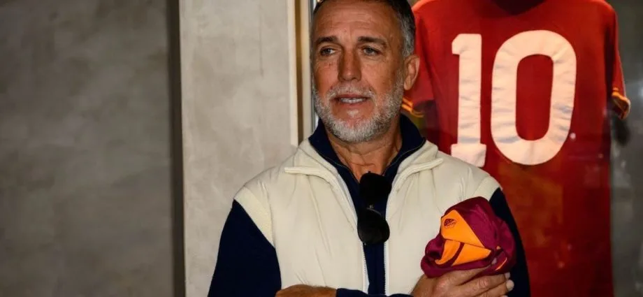 ÍDOLO DA ARGENTINA RELEMBRA INTERESSE DO FLAMENGO E CLÁSSICOS CONTRA BRASIL