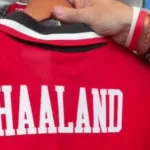 CAMISA DO PAI DE HAALAND CUSTA R$ 1.000 EM MIAMI