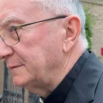 Cardeal Parolin destaca ausência de paz na Ucrânia e incentiva negociações no Irã