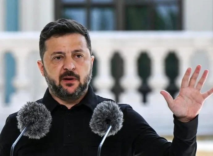 Zelensky Reafirma Importância de uma Paz Duradoura em Meio a Conflitos na Ucrânia