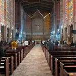 Manifestações contra migrantes impactam paróquias católicas na África do Sul