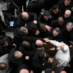 Papa se encontrará com sacerdotes italianos em dezembro