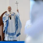 Papa Leão XIV encerra visita pastoral com missa em Lampedusa
