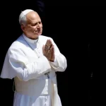 O Papel do Papa e Seu Magistério: Uma Reflexão Necessária