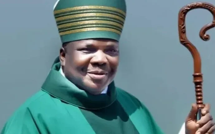 Bispo de Oyo celebra resgate de reféns na Nigéria